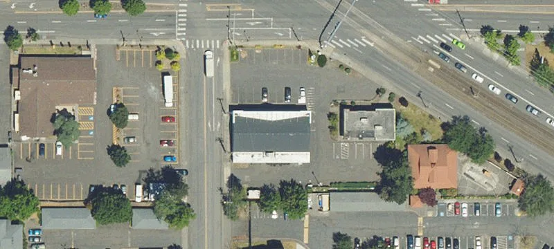 Retail Property at Stark & Burnside