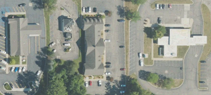 Multi-Tenant Building with Income Potential