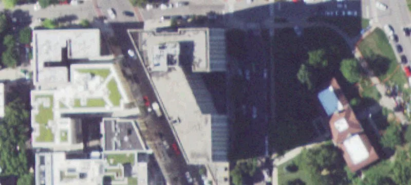 Iconic Retail Asset in Lincoln Park