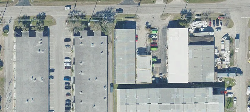 7,052 SF Flex Space Available
