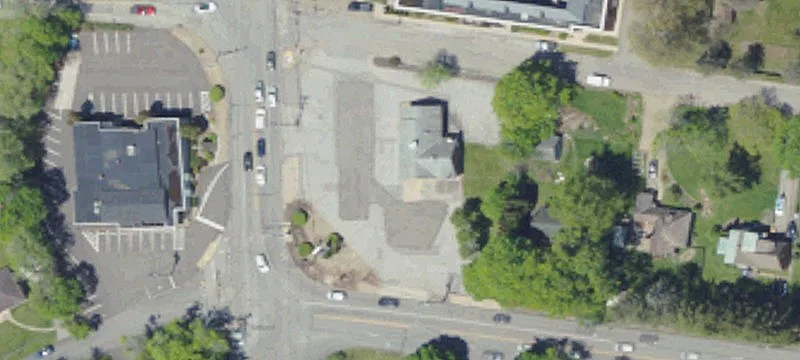 Dark 7-Eleven Redevelopment Opportunity