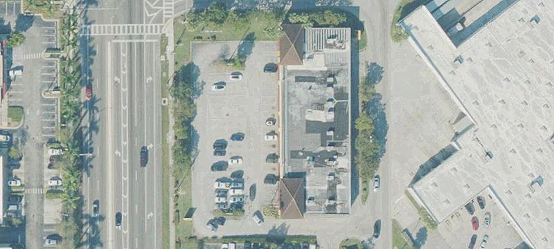 Retail Showroom on Dixie Highway