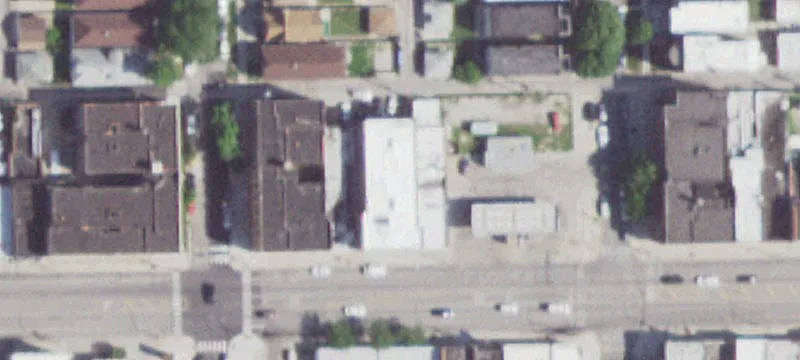 Commercial Storefront in Chicago Lawn