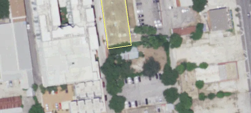 Retail/Restaurant Space For Lease