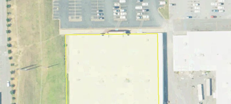 Commercial Outparcels Near McFarland Mall