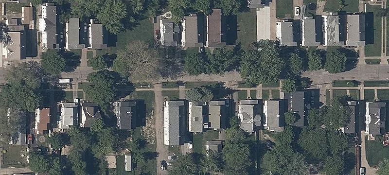 Updated 5-Unit Apartment Building