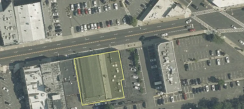 Retail Space Available For Rent