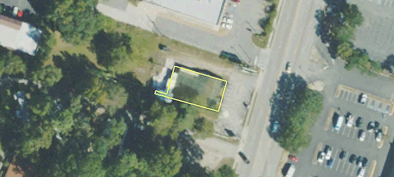 Prime Commercial Land on Waters