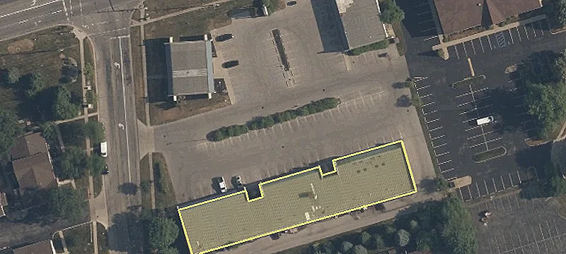 Retail, Land