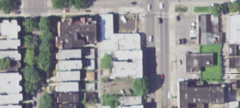 Mixed-Use Building on Cottage Grove