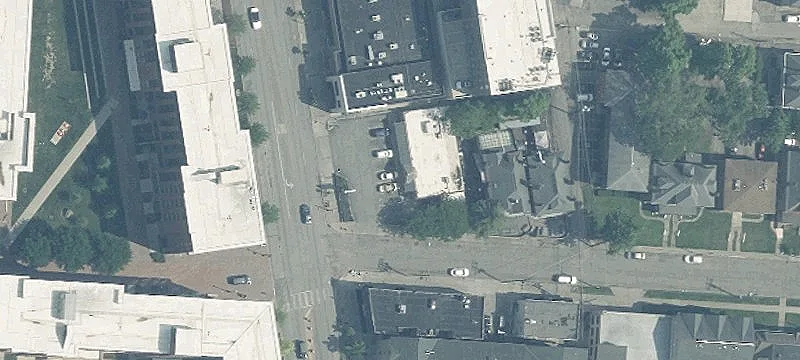 Retail Space Available For Rent