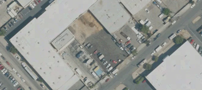 Commercial Building for Rent