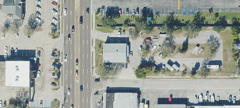 Auto Repair Facility on 1.1 Acres