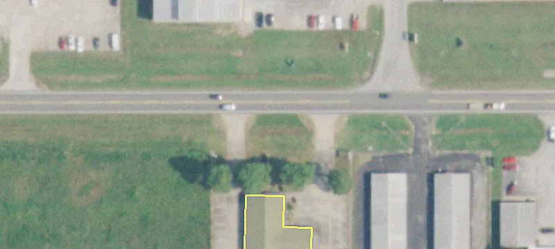 Versatile Commercial Property on 2.5 Acres