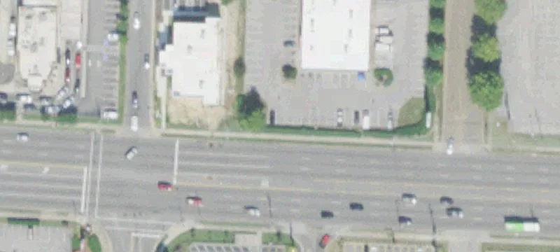 Shopping Center on Riverdale & Winchester