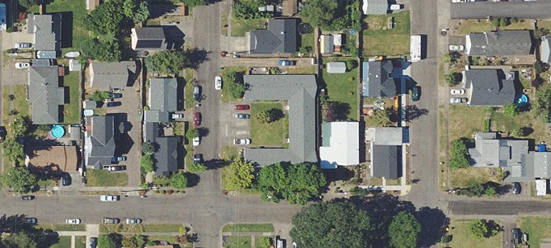 Renovated 6-Plex Near George Fox