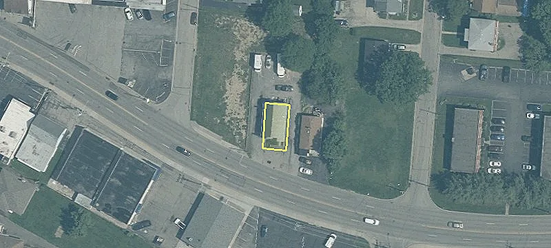Commercial Property on Delhi Pike