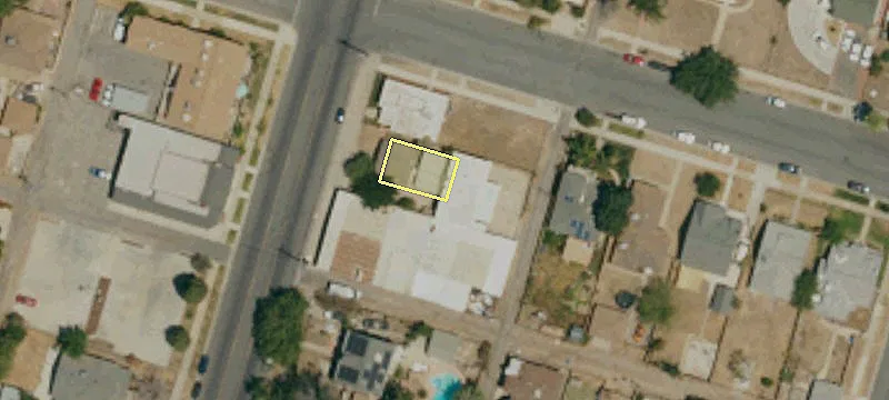 Mixed-Use Property | 4,000 SqFt
