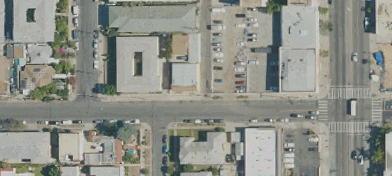 Multi-Unit Building Near Hollywood