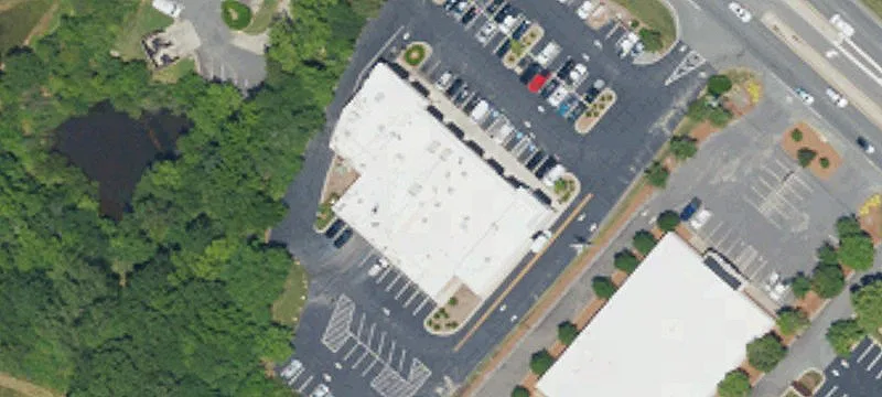 Retail Space on Roosevelt Boulevard