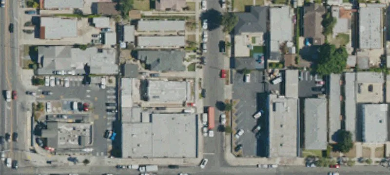 Gated Triplex Near USC