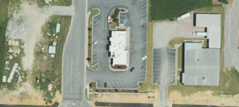 Newer Restaurant on Retail Corridor