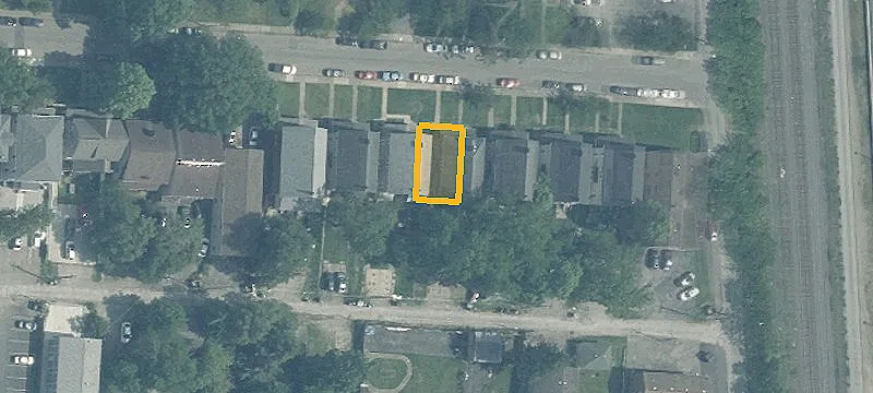 Spacious Duplex Near Campus