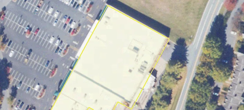 Retail Space in Growing Area