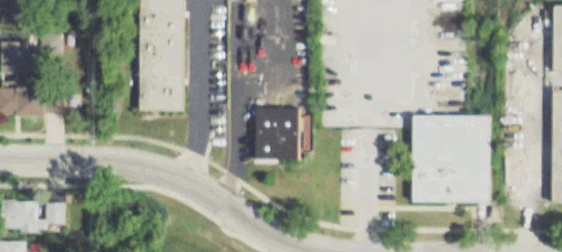 Free-Standing Industrial Building with Yard