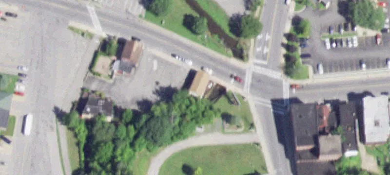 Retail Opportunity in High-Traffic Area