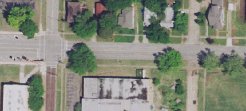 Adaptable Building on Grand Avenue