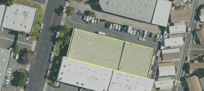 Multi-Tenant Industrial Building For Rent