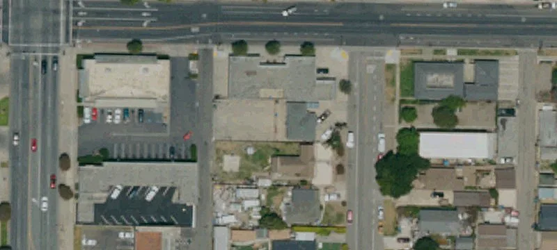 Mixed-Use Property Ready for Business