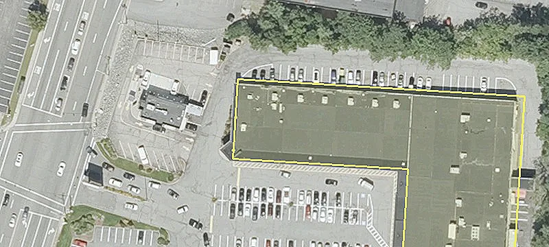 Retail Space in Warwick Center