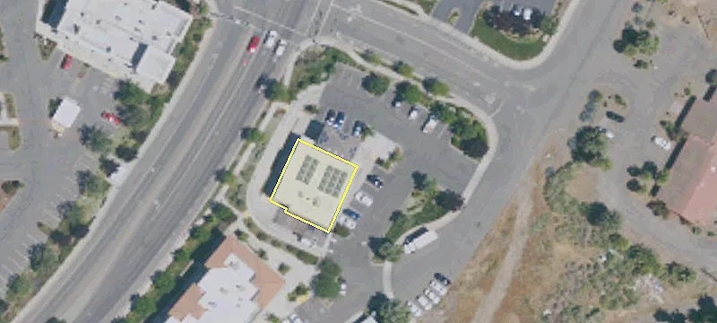 Drive-Thru Building in Prime Location