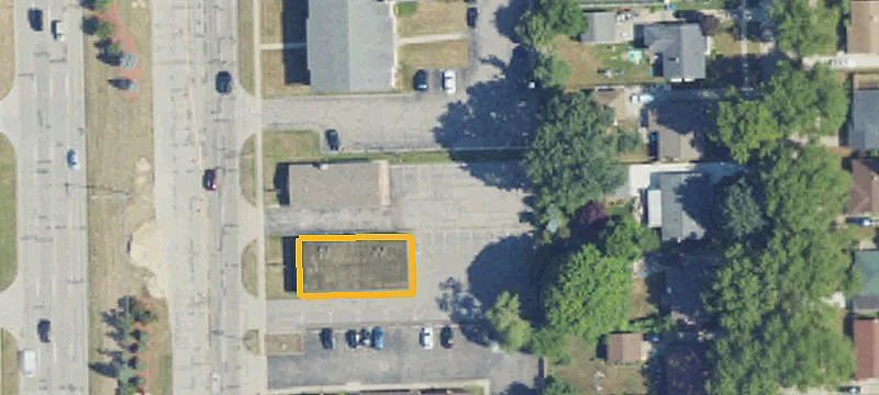 Updated Freestanding Building on Mound