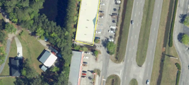 Highway 17 Retail Strip Center