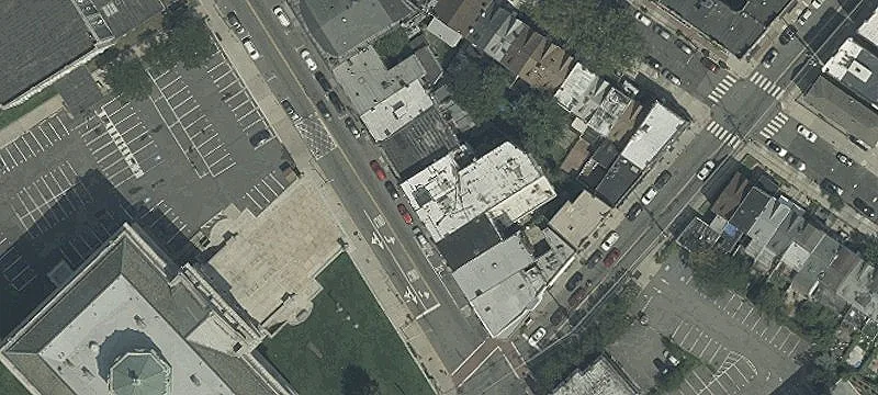 Mixed-Use Property Near Courthouse