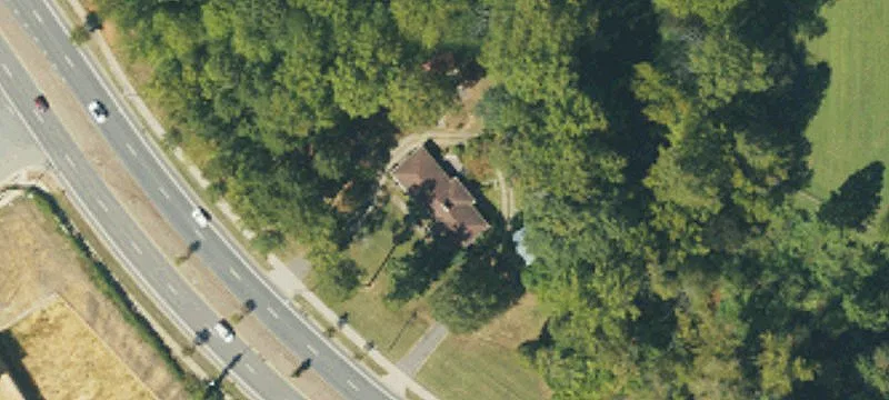 Versatile Mixed-Use Property