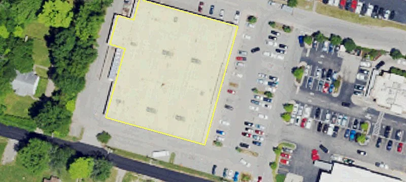 High-Traffic Retail Space Available