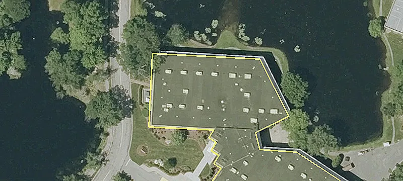 Single Tenant Office Space