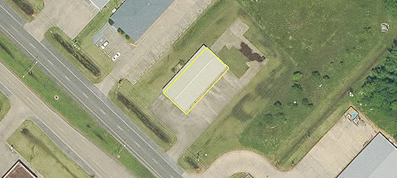 Office/Warehouse Facility on 1-Acre Lot
