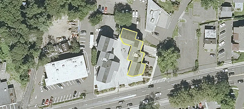 Commercial Condo in Prime Location