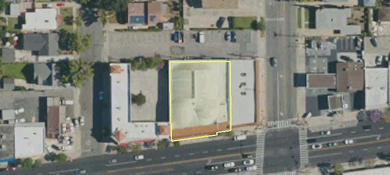 Retail Space on Las Tunas
