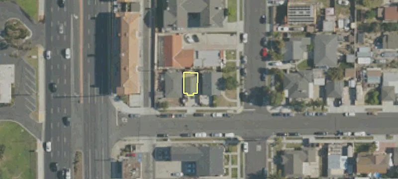 Four Units on Corner Lot