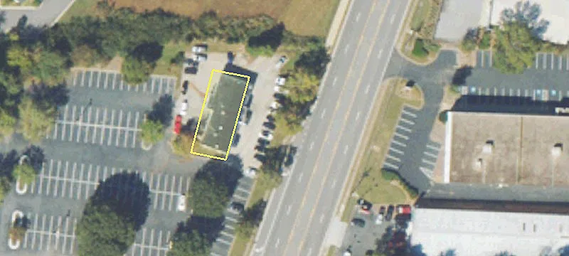 Retail Space in Affluent Area