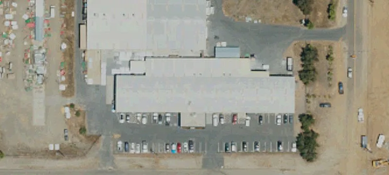 Industrial Land with Buildings For Rent