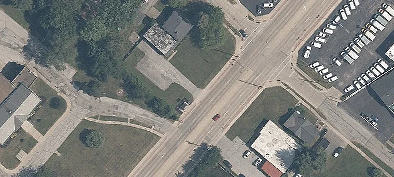 Retail Space on Mentor Avenue
