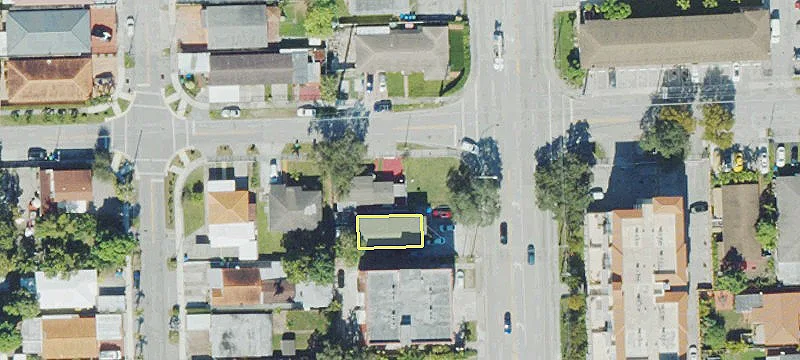 Renovated Duplex in Prime Location