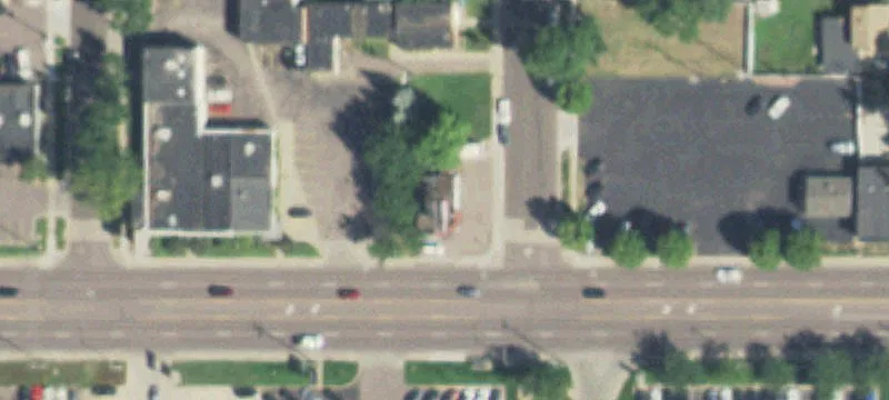 Retail/Office Building For Lease